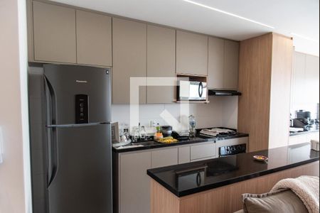 Cozinha de apartamento à venda com 2 quartos, 72m² em Vila Dom Pedro I, São Paulo