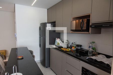 Cozinha de apartamento à venda com 2 quartos, 72m² em Vila Dom Pedro I, São Paulo