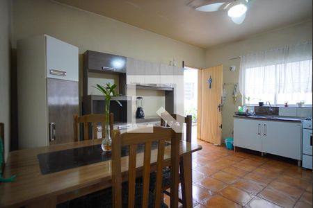 Cozinha de casa para alugar com 3 quartos, 180m² em Sarandi, Porto Alegre