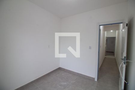 Quarto 2 de apartamento para alugar com 2 quartos, 40m² em Jardim Alfredo, São Paulo