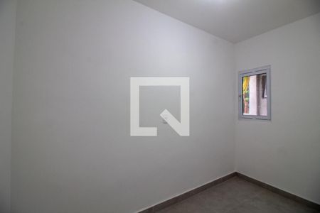 Quarto 1 de apartamento para alugar com 2 quartos, 40m² em Jardim Alfredo, São Paulo