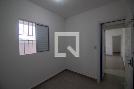 Quarto 2 de apartamento para alugar com 2 quartos, 40m² em Jardim Alfredo, São Paulo