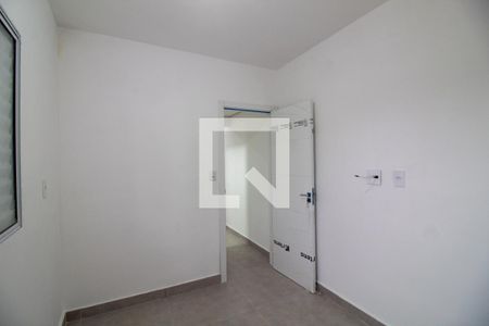 Quarto 2 de apartamento para alugar com 2 quartos, 40m² em Jardim Alfredo, São Paulo