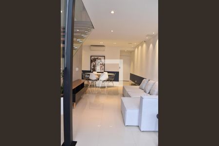 Sala de apartamento para alugar com 3 quartos, 132m² em Centro, Curitiba