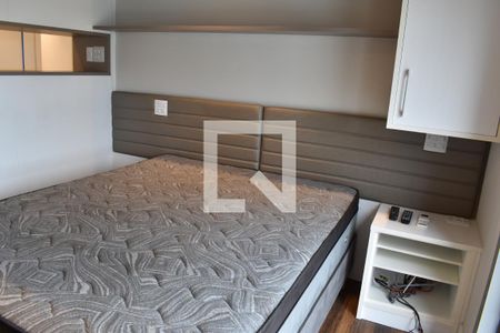 Suíte de apartamento para alugar com 3 quartos, 132m² em Centro, Curitiba