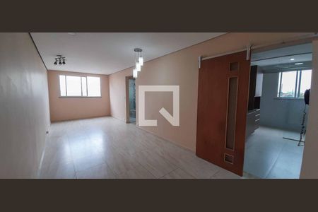 Sala de apartamento para alugar com 2 quartos, 68m² em Quitaúna, Osasco