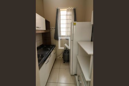 Banheiro de kitnet/studio à venda com 1 quarto, 37m² em  Azenha, Porto Alegre