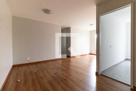 Sala de apartamento à venda com 2 quartos, 75m² em Jardim Santa Emilia, São Paulo