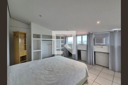 Quarto 1 de apartamento para alugar com 1 quarto, 60m² em Recreio dos Bandeirantes, Rio de Janeiro