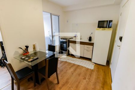 Sala de apartamento para alugar com 2 quartos, 31m² em Vila Sônia, São Paulo