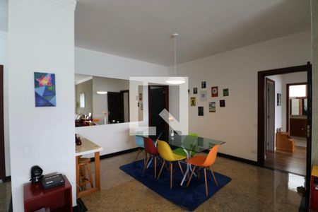 Sala de apartamento para alugar com 4 quartos, 150m² em Vila Luis Antônio, Guarujá