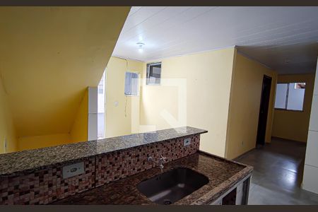 sala / cozinha de apartamento para alugar com 2 quartos, 60m² em Taquara, Rio de Janeiro