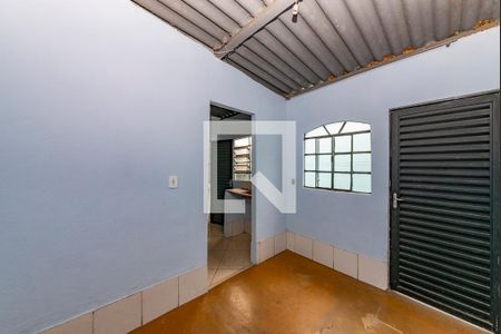 Sala de casa para alugar com 2 quartos, 40m² em Palmeiras, Belo Horizonte