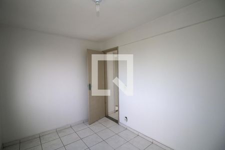 Quarto 2 de apartamento para alugar com 2 quartos, 60m² em Cordovil, Rio de Janeiro