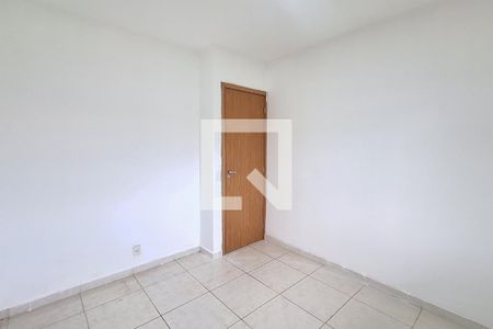 Quarto de casa para alugar com 2 quartos, 160m² em Vila Santa Cruz, Duque de Caxias