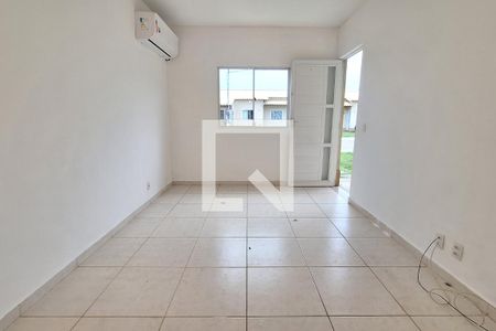 Sala de casa para alugar com 2 quartos, 160m² em Vila Santa Cruz, Duque de Caxias