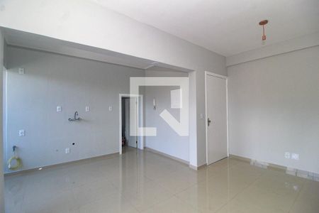 Sala de apartamento à venda com 2 quartos, 61m² em Nonoai, Porto Alegre