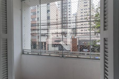 Varanda de apartamento para alugar com 2 quartos, 75m² em Itaim Bibi, São Paulo