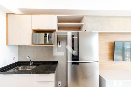 Cozinha de kitnet/studio à venda com 1 quarto, 28m² em Santo Amaro, São Paulo