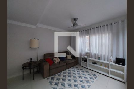 Sala de casa para alugar com 3 quartos, 140m² em Vila Anhanguera, São Paulo