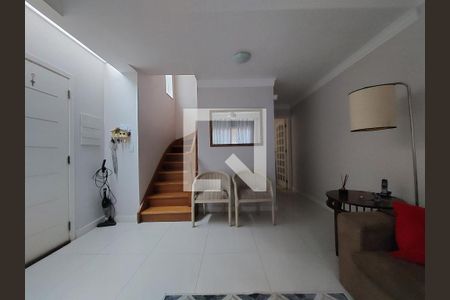 Sala de casa para alugar com 3 quartos, 140m² em Vila Anhanguera, São Paulo