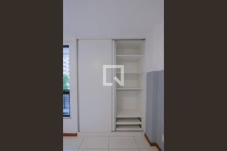 Quarto - Armários de apartamento para alugar com 1 quarto, 48m² em Graça, Salvador