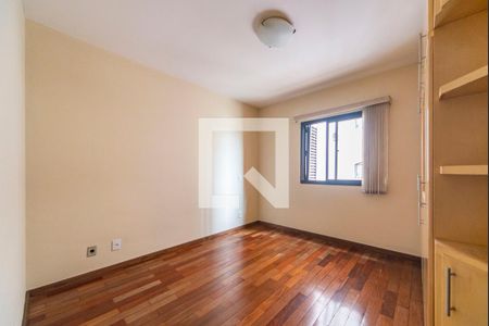 Quarto de apartamento para alugar com 1 quarto, 59m² em Vila Alzira, Santo André