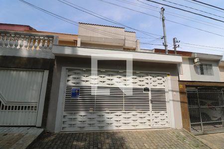 Fachada de casa à venda com 3 quartos, 200m² em Vila Formosa, São Paulo