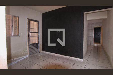 Sala de casa para alugar com 1 quarto, 60m² em Parque Colonial, São Paulo