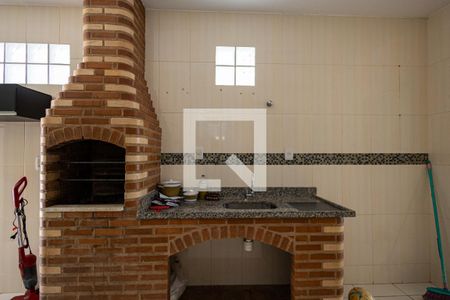 Casa para alugar com 180m², 3 quartos e 2 vagas Casa para alugar com 180m², 3 quartos e 2 vagasCozinha