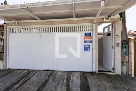 Casa para alugar com 180m², 3 quartos e 2 vagas Casa para alugar com 180m², 3 quartos e 2 vagasEntrada