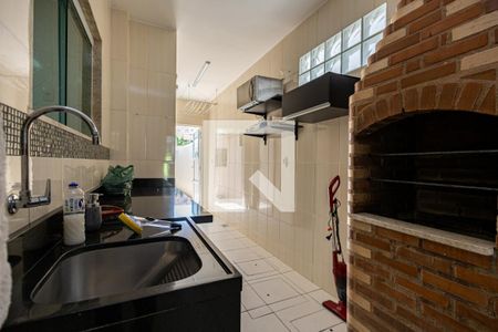 Casa para alugar com 180m², 3 quartos e 2 vagas Casa para alugar com 180m², 3 quartos e 2 vagasCozinha