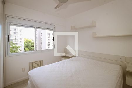 Quarto de apartamento para alugar com 2 quartos, 60m² em Cavalhada, Porto Alegre