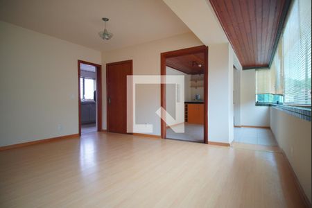 Sala de apartamento para alugar com 3 quartos, 130m² em Bela Vista, Porto Alegre