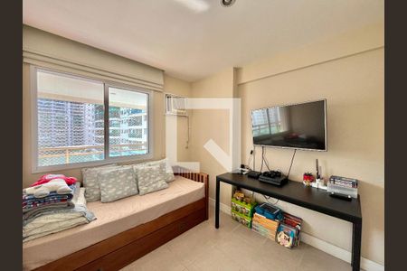 Quarto  de apartamento à venda com 2 quartos, 78m² em Barra Olímpica, Rio de Janeiro