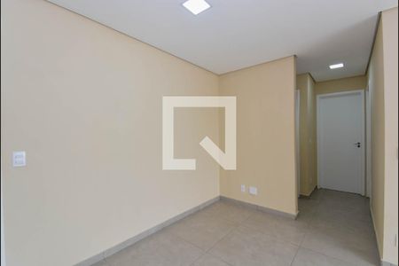 Sala de apartamento para alugar com 2 quartos, 55m² em Vila Itapegica, Guarulhos