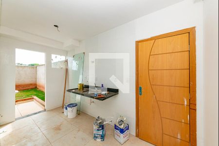 Cozinha de apartamento para alugar com 2 quartos, 54m² em Cinquentenario, Belo Horizonte