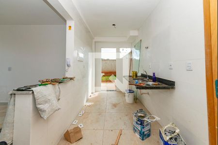 Cozinha de apartamento para alugar com 2 quartos, 54m² em Cinquentenario, Belo Horizonte