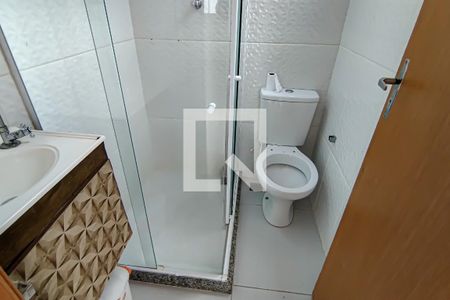 Banheiro de casa à venda com 4 quartos, 80m² em Curicica, Rio de Janeiro