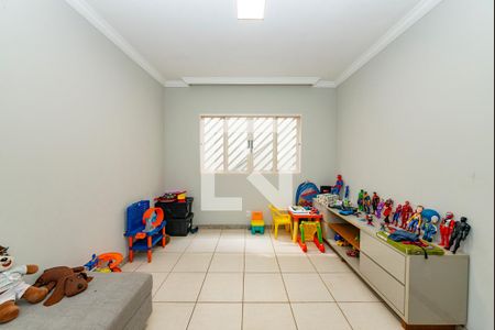 Sala 2 de casa à venda com 5 quartos, 338m² em João Pinheiro, Belo Horizonte