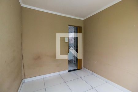 Quarto 2 de apartamento para alugar com 3 quartos, 57m² em Conjunto Residencial José Bonifácio, São Paulo