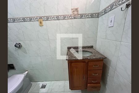 Banheiro de casa para alugar com 1 quarto, 40m² em Piedade, Rio de Janeiro