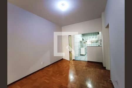 Sala de apartamento para alugar com 3 quartos, 113m² em Centro, Belo Horizonte