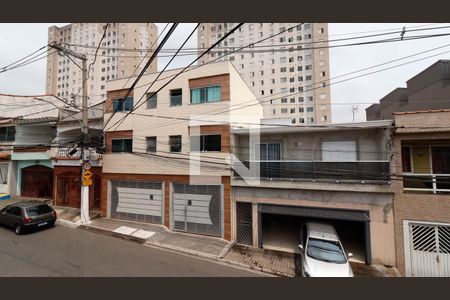 Vista do Quarto 2 de casa para alugar com 2 quartos, 60m² em Parque Cisper, São Paulo