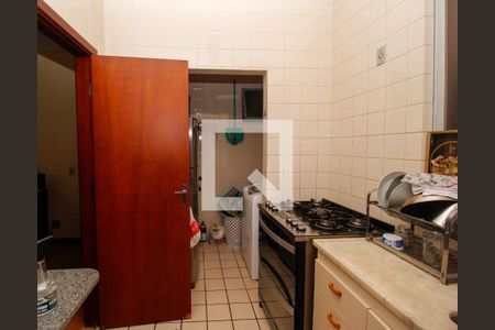 Cozinha de apartamento à venda com 3 quartos, 60m² em Nova Granada, Belo Horizonte