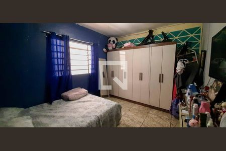 Quarto de casa para alugar com 1 quarto, 35m² em São Pedro, Osasco