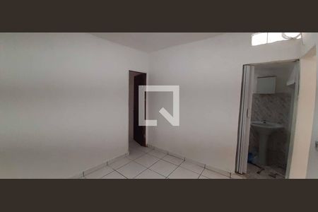 Quarto 2 de casa para alugar com 2 quartos, 30m² em São Pedro, Osasco