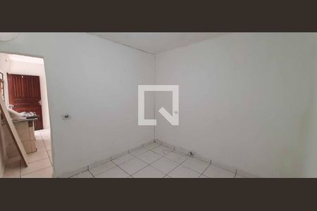 Quarto 2 de casa para alugar com 2 quartos, 30m² em São Pedro, Osasco