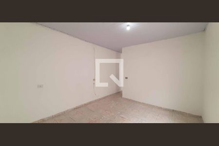 Quarto de casa para alugar com 1 quarto, 29m² em São Pedro, Osasco