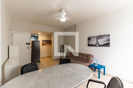 Sala de apartamento à venda com 2 quartos, 67m² em Bela Vista, São Paulo